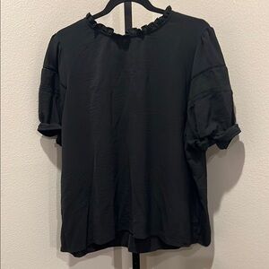 Gibson Black Boxy Ruffled Blouse